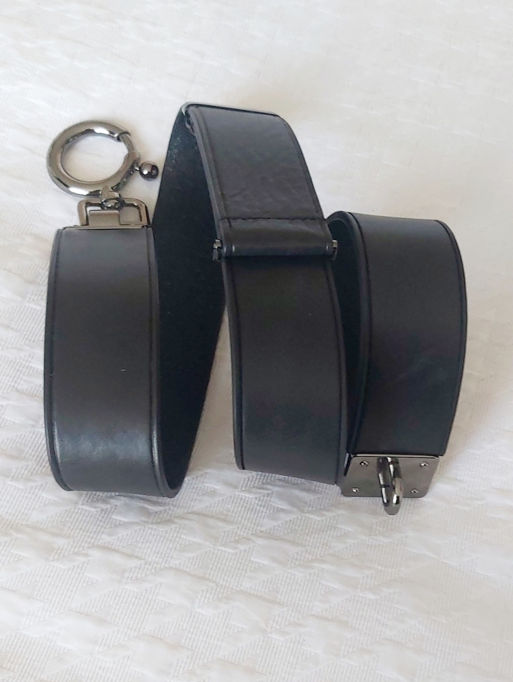 Holt Renfrew Women's Leather Belt - Picture 4 of 12
